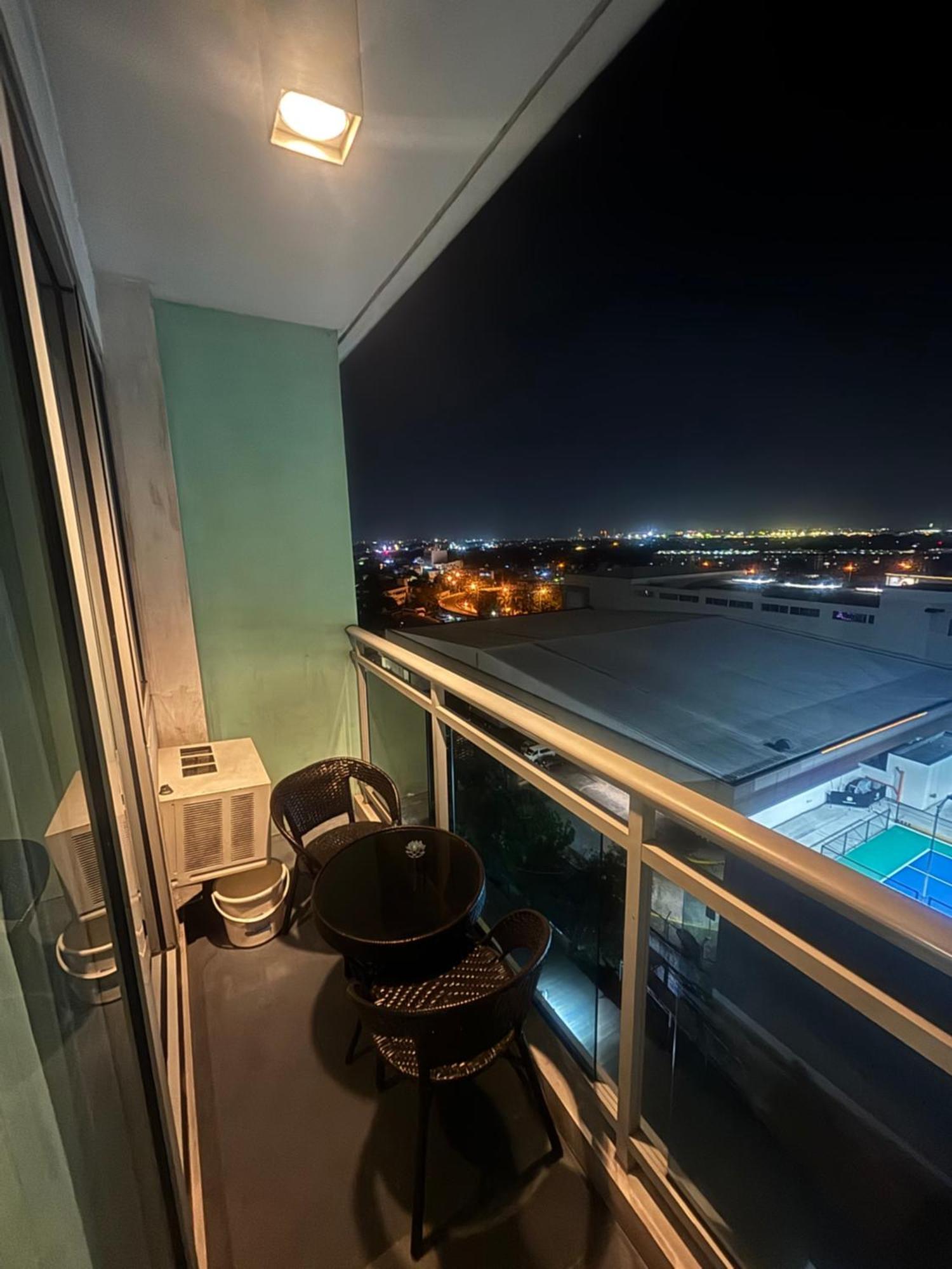 1br Condotel In Azure Urban Near Naia Aparthotel *