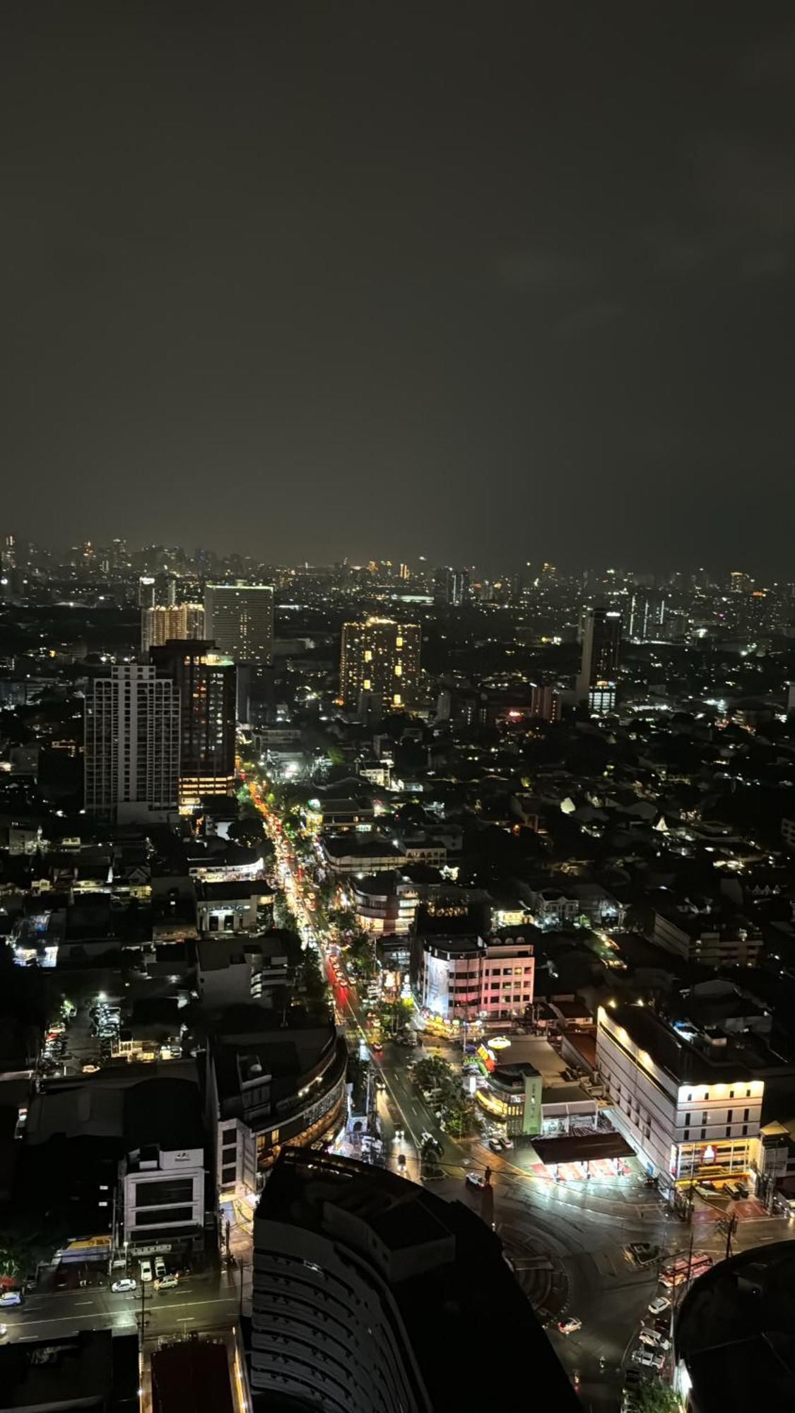 Victoria De Morato * Manila