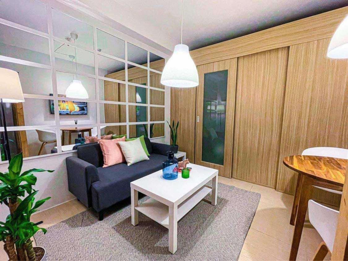 Aparthotel Wowstaycation Manila