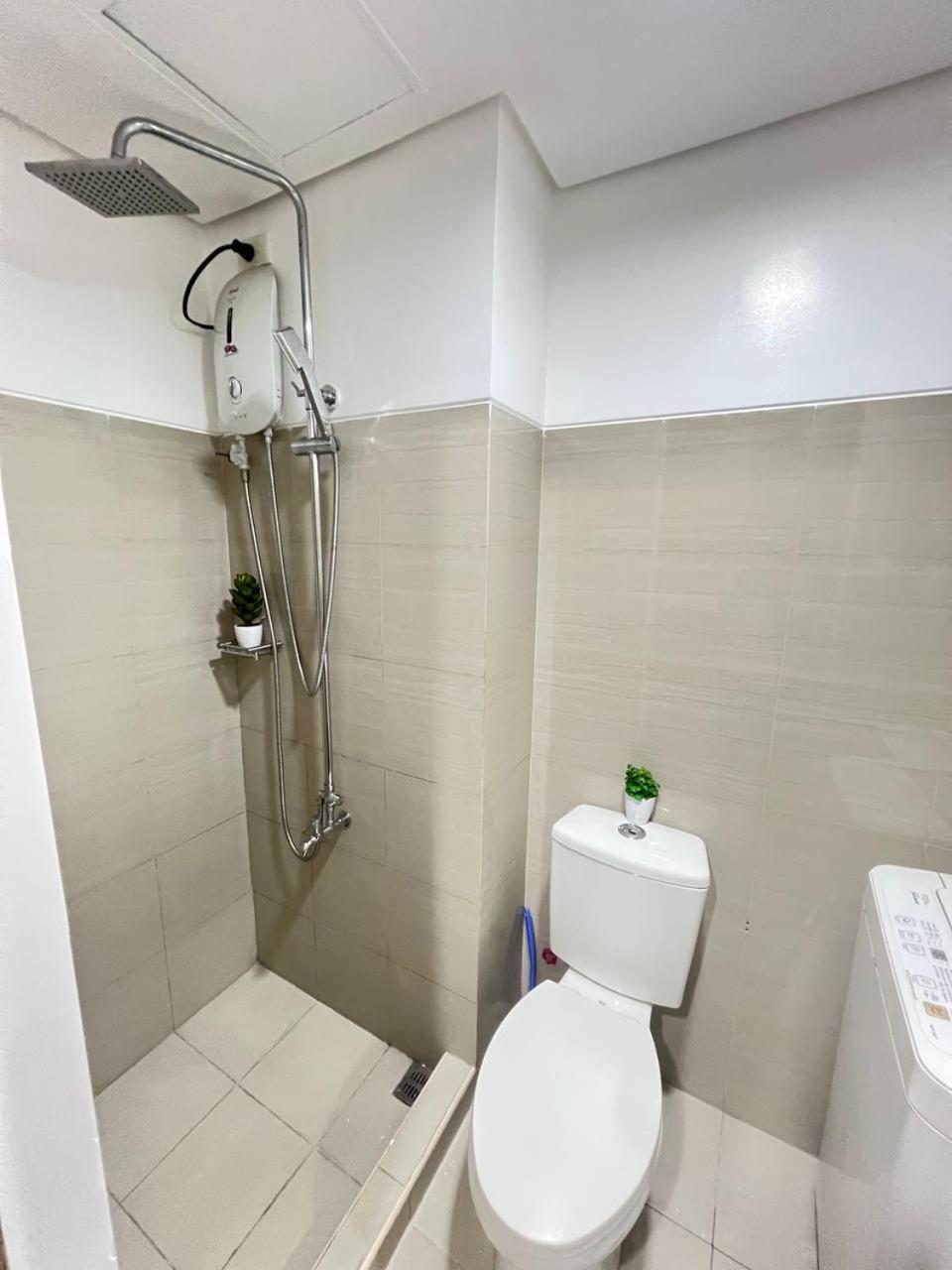 Apartment Unistay Shore Res W Bal Bay View Nr Moa *