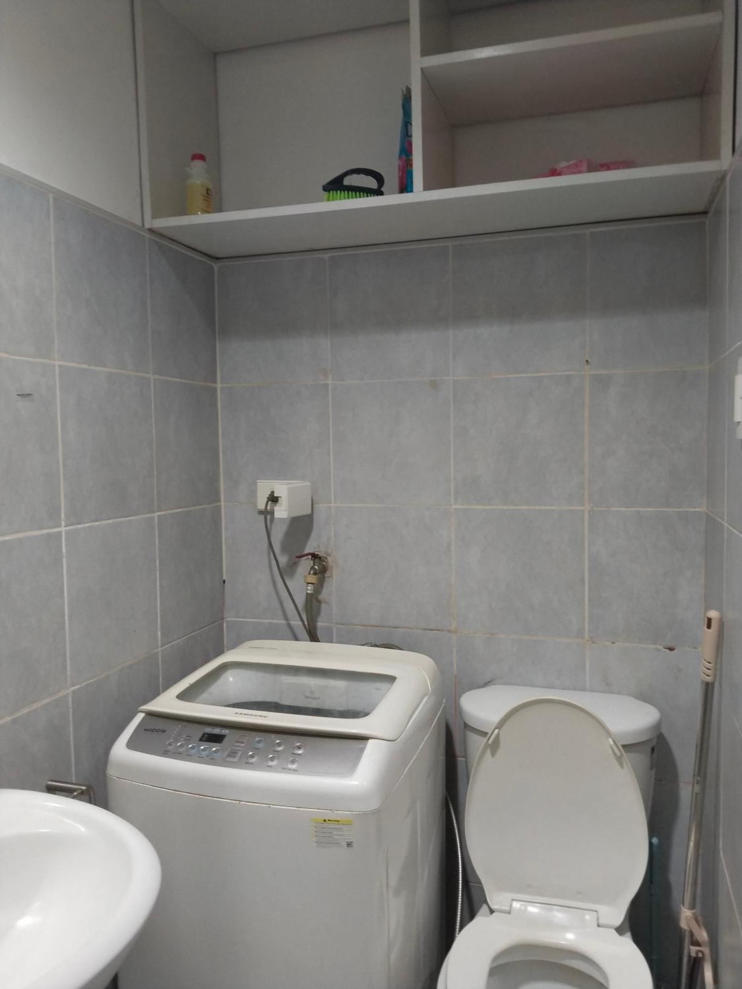 Hostel Moa Sea Residences Condotel Pasay