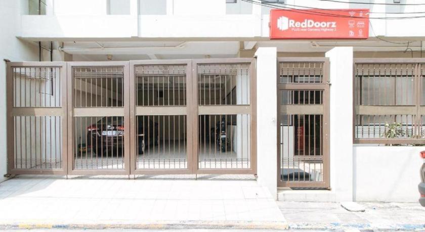 Hotel Reddoorz Near Osmena Highway 2