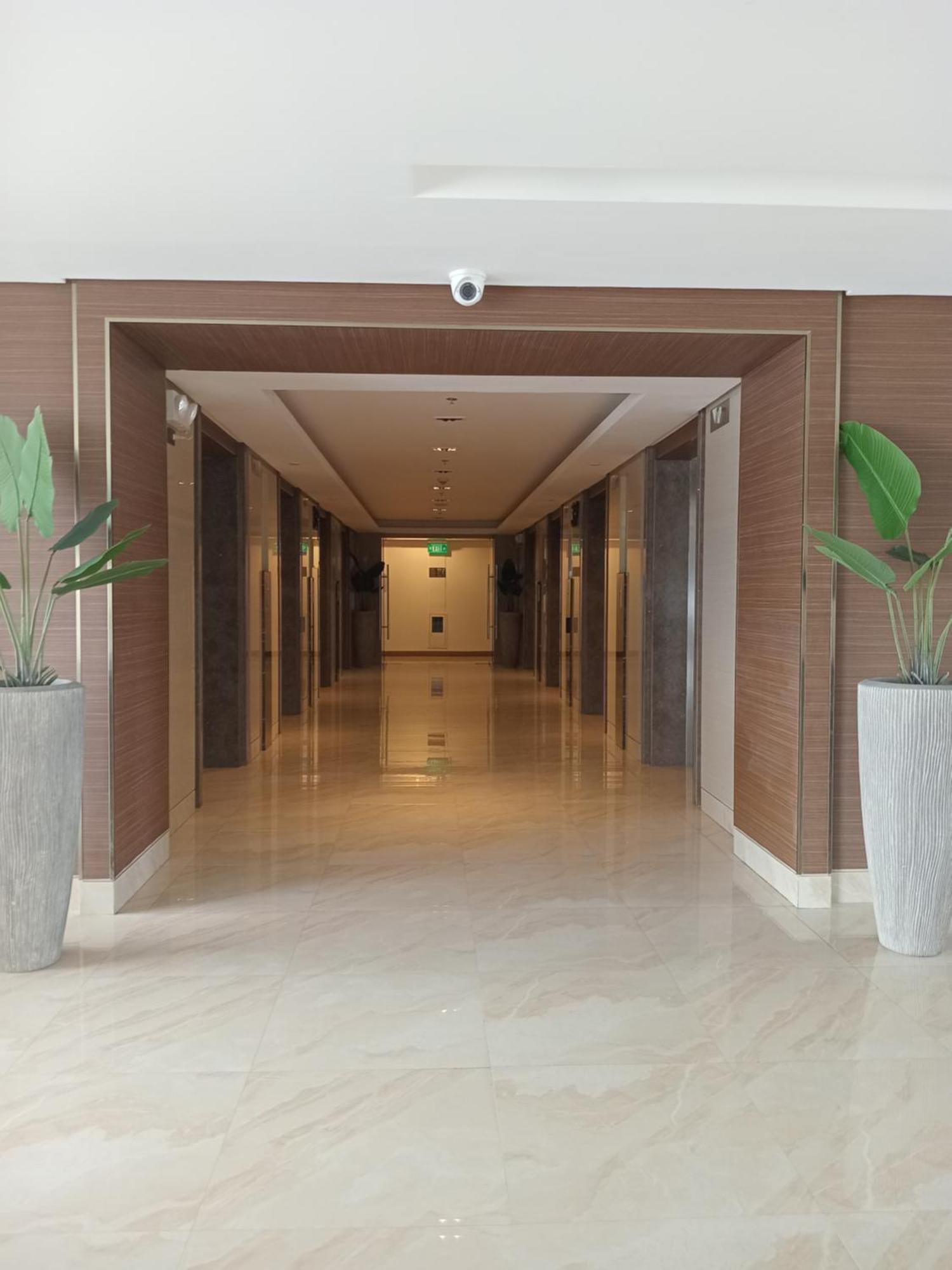Aparthotel Next Door Ph *