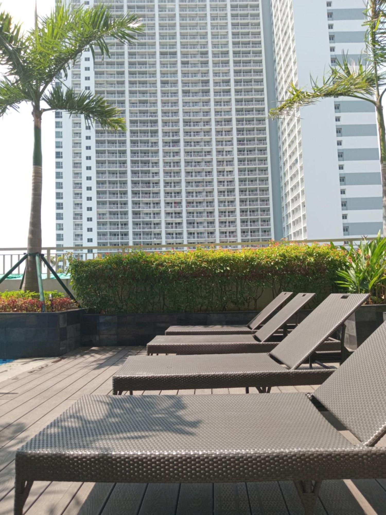 Aparthotel Next Door Ph Manila