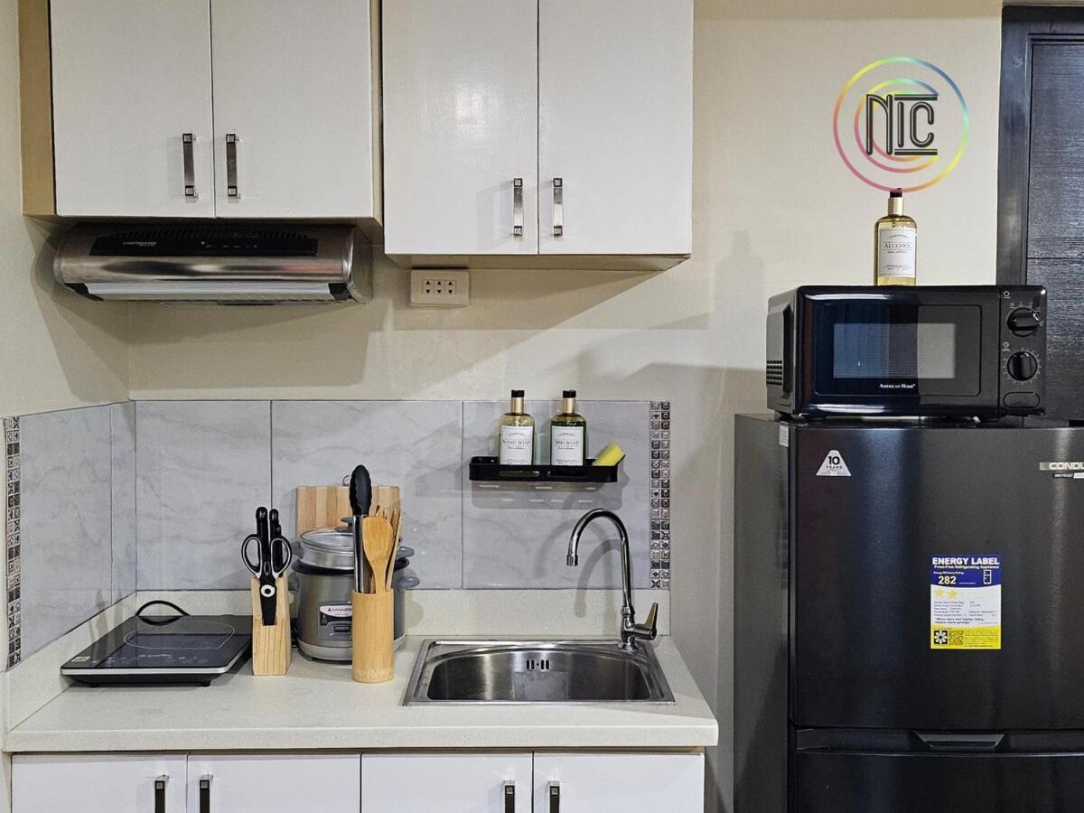 Apartment Cozy 2br Unitn Free Pool Gym With Karaoke Netflix Manila