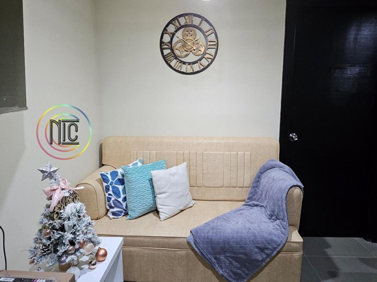 Cozy 2br Unitn Free Pool Gym With Karaoke Netflix