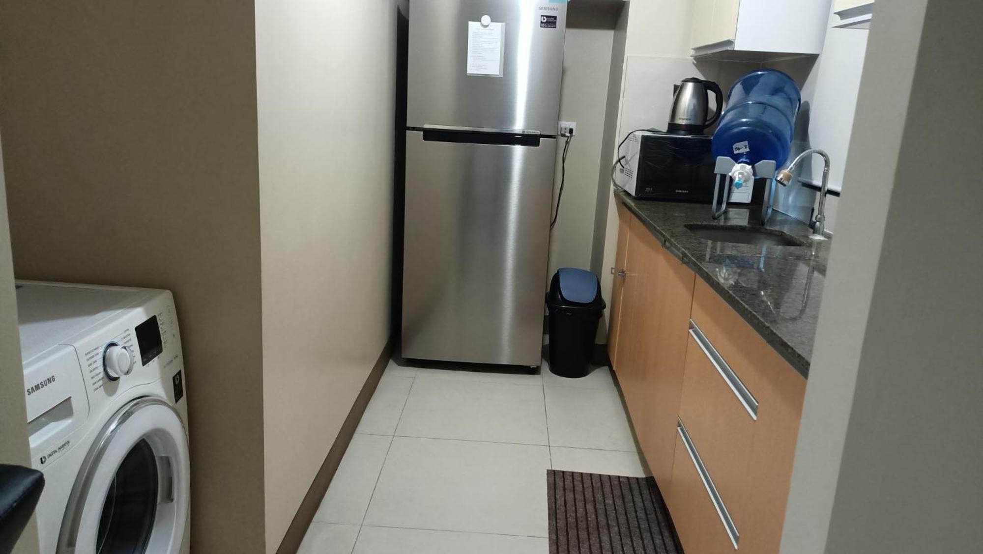 1 Bedroom Condotel Near Terminal3 Airport Manila