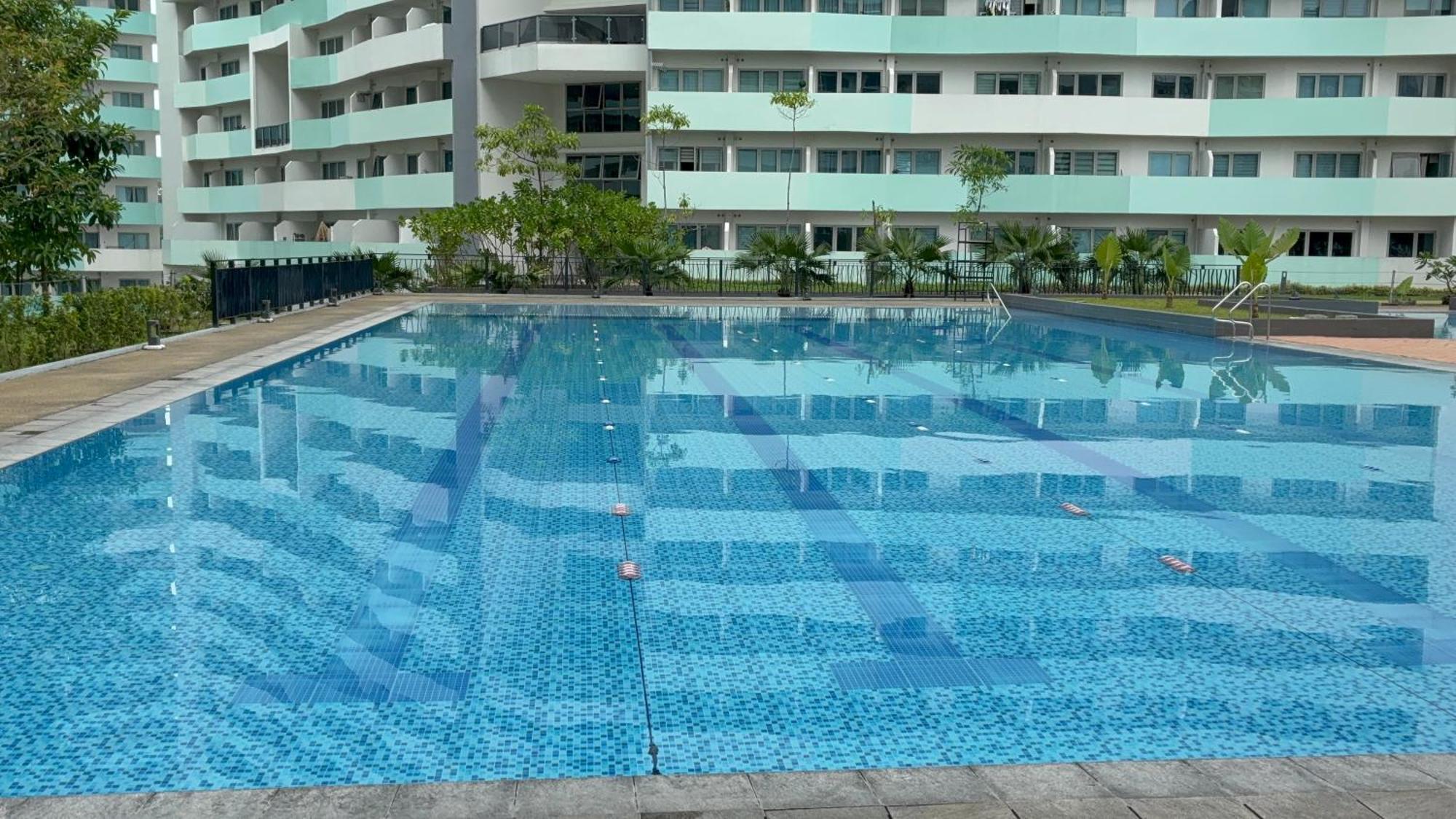 Apartment Commonwealth Residences Combine 2 Units *