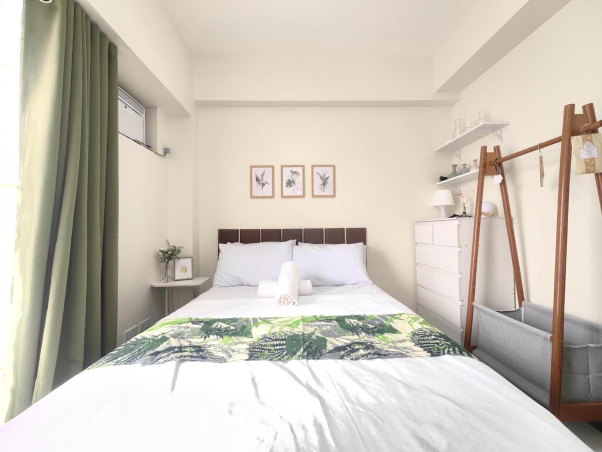 Apartment Jungle Escape *