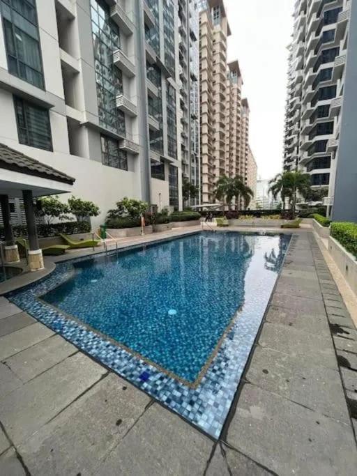 Luxurious Viceroy Walk To Venice Grand Canal Apartment