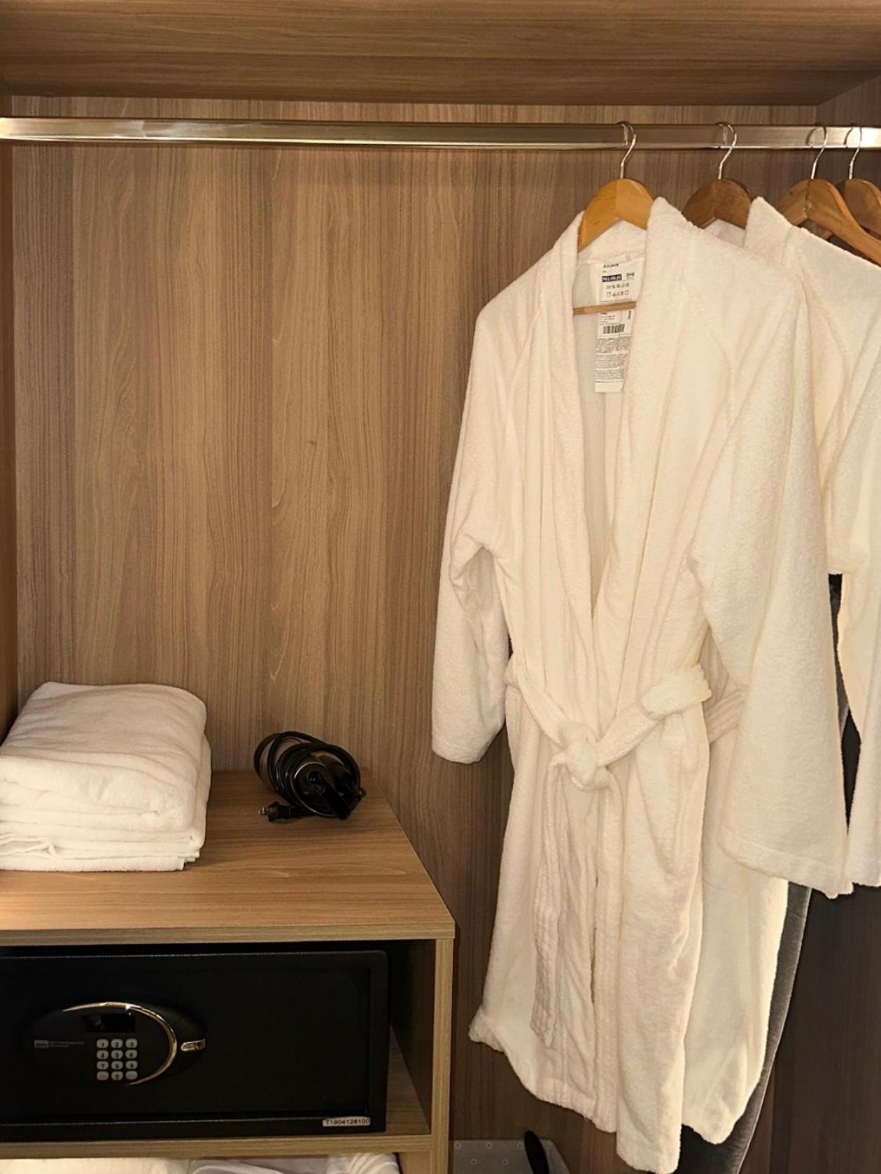 Aparthotel Novotel Residences Manila By Celestia Suites Near Makati *
