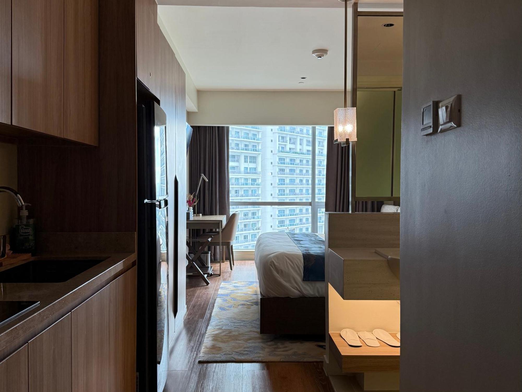 Novotel Residences Manila By Celestia Suites Near Makati