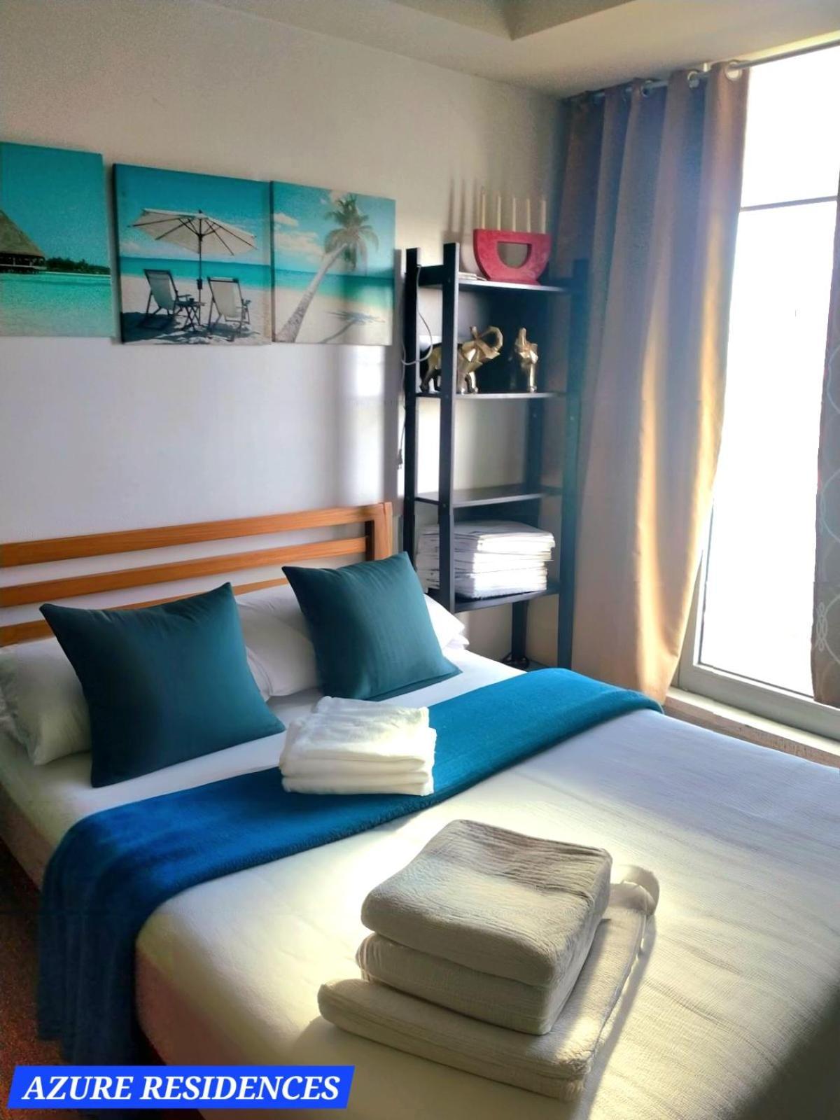 Avi's Azure Staycation *