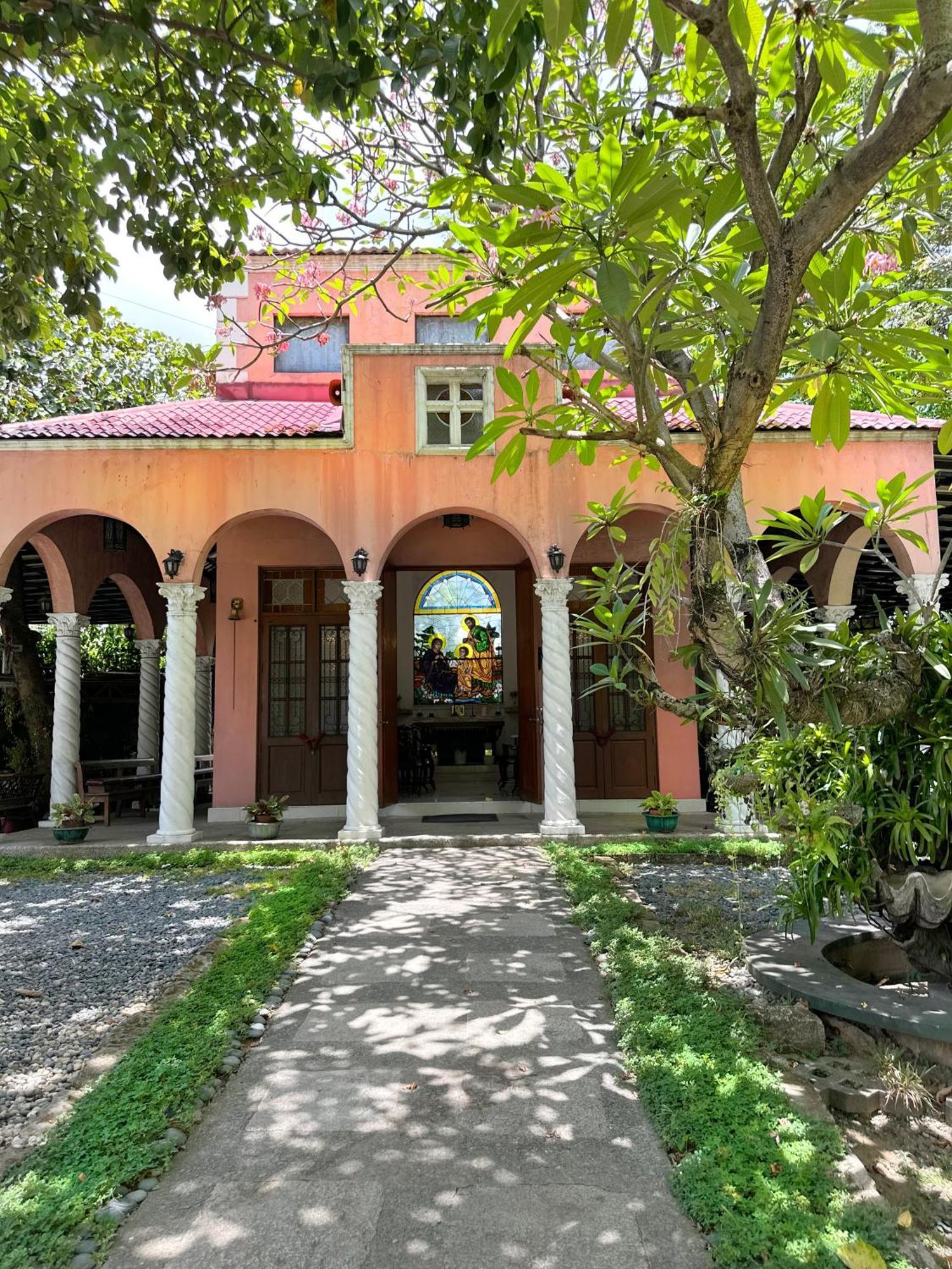 Apartment Miranamin Nest Gumamela With View, Pet-friendly Manila