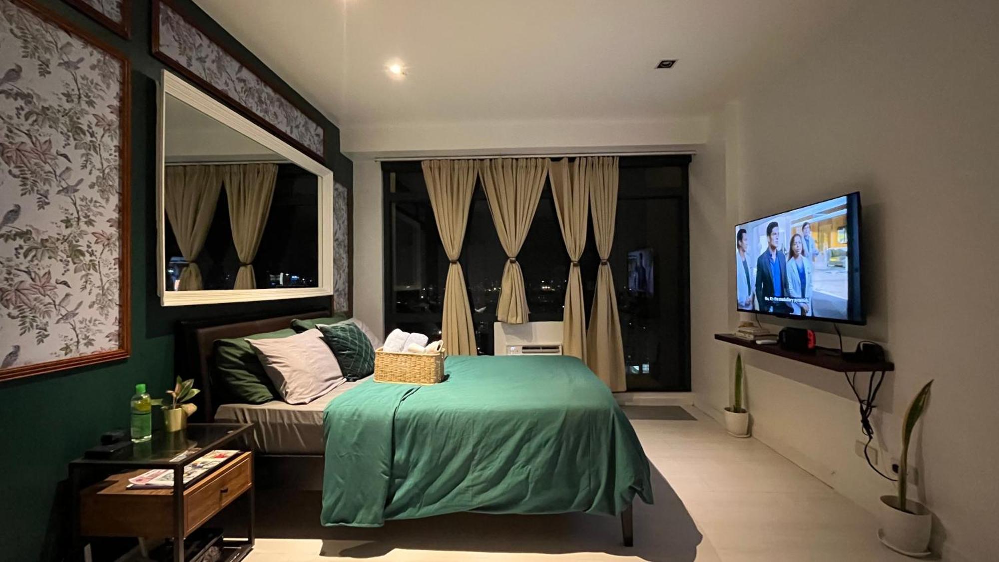 Apartment Gramercy Luxe W Balcony And View - Pet Friendly, Unli Pool & Gym *
