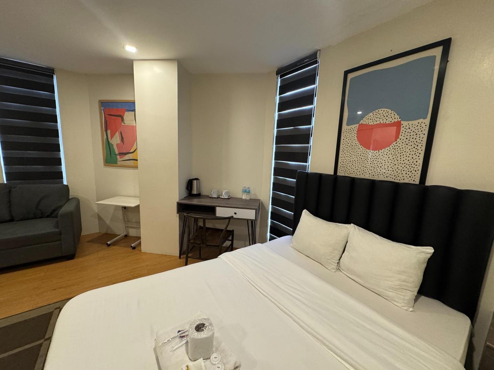 Hotel The Circuit Manor Near Ayala Malls Circuit Makati City