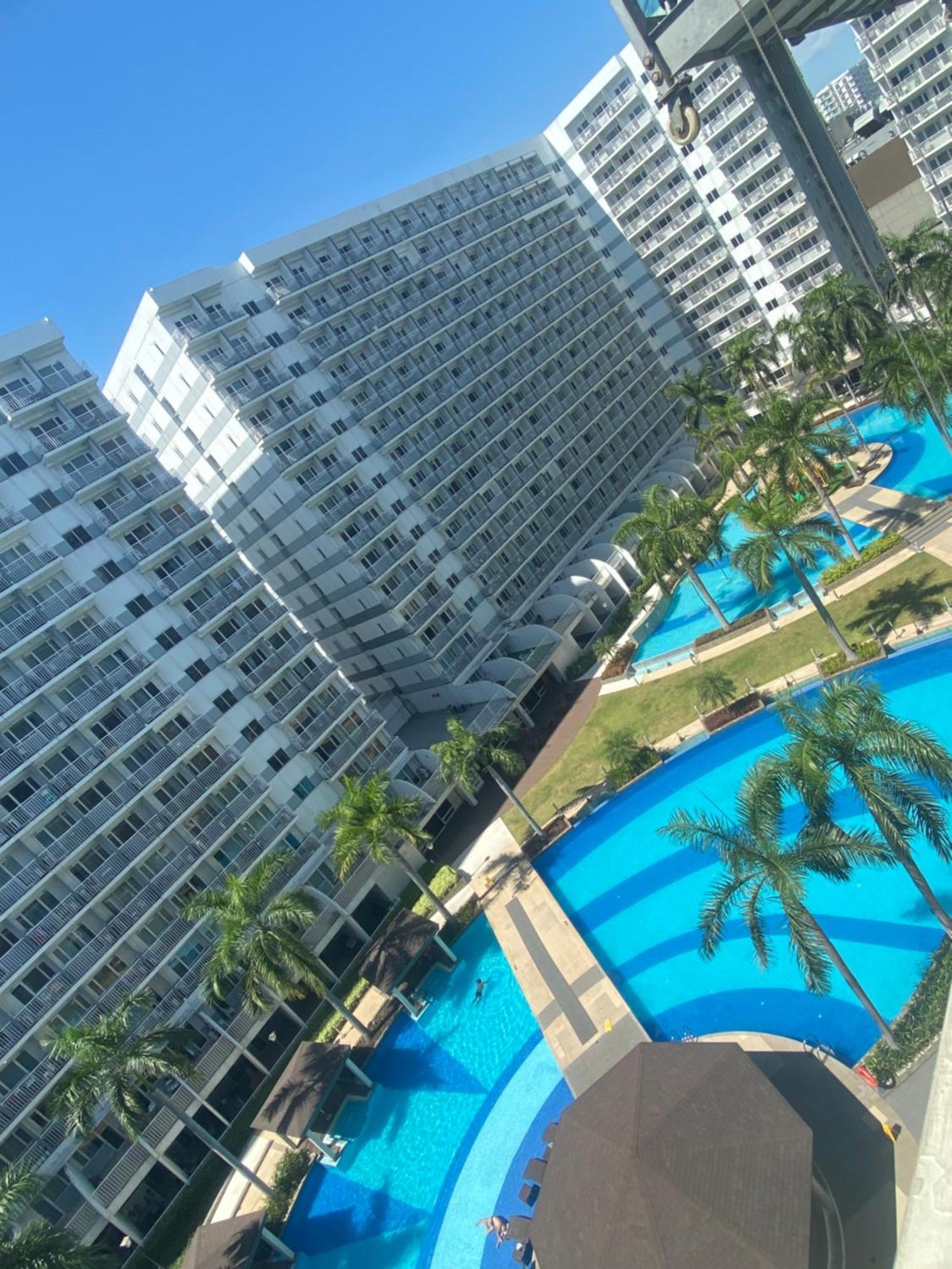 Shell Residences A,b&c *