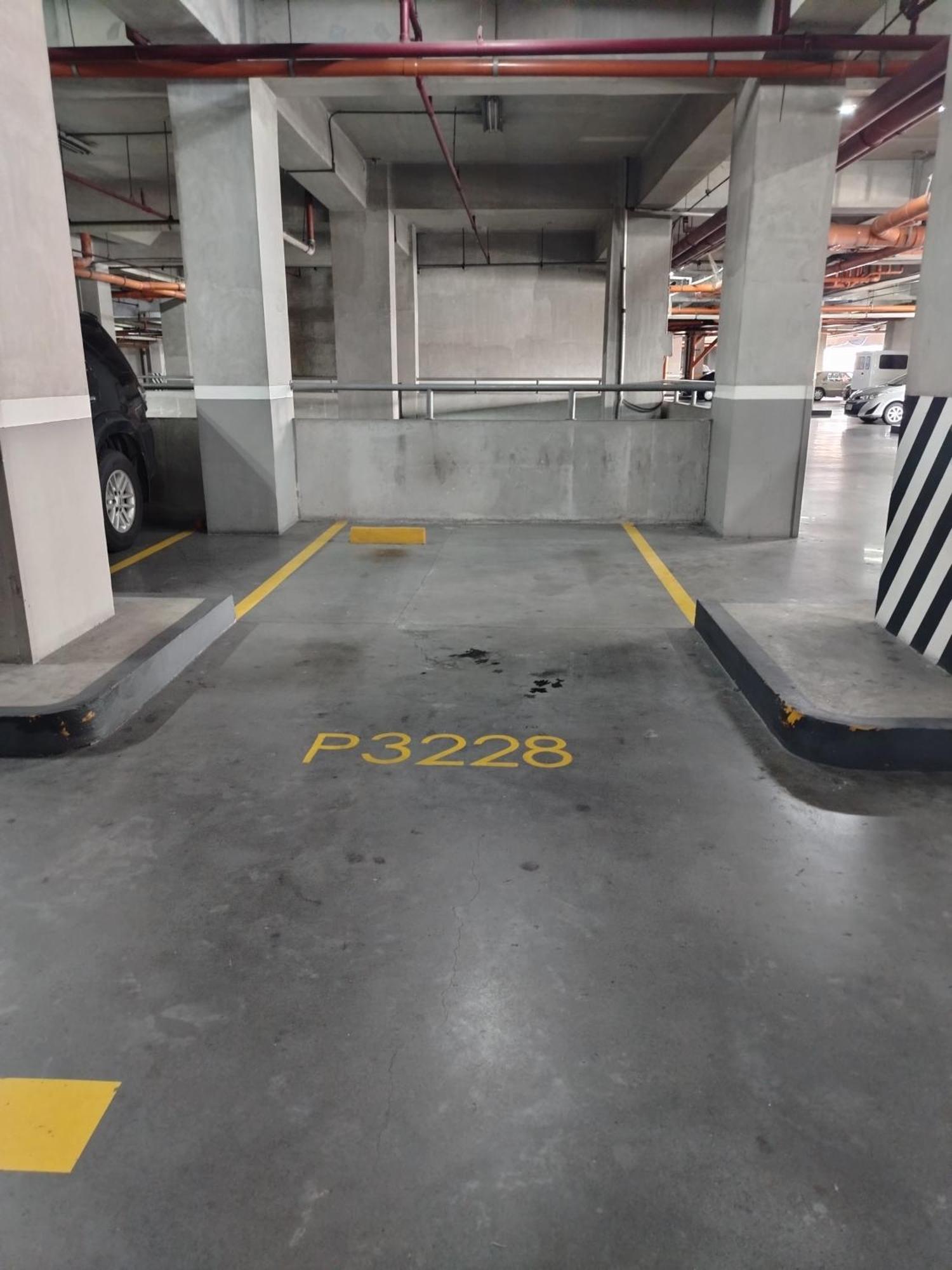 Mplace Aparthotel Manila