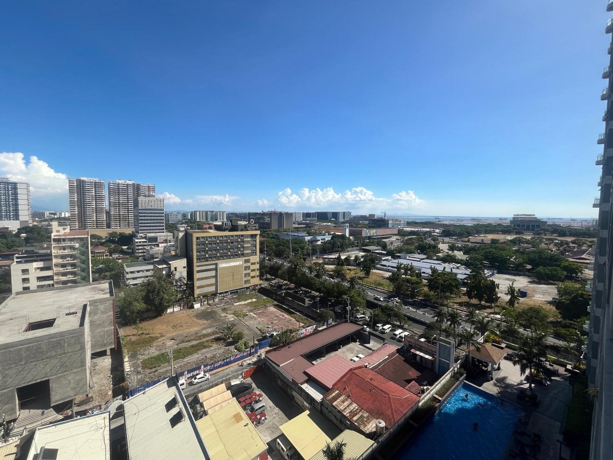 Coast Seaview Balcony&wifi Near Moa Naia 1524 Manila