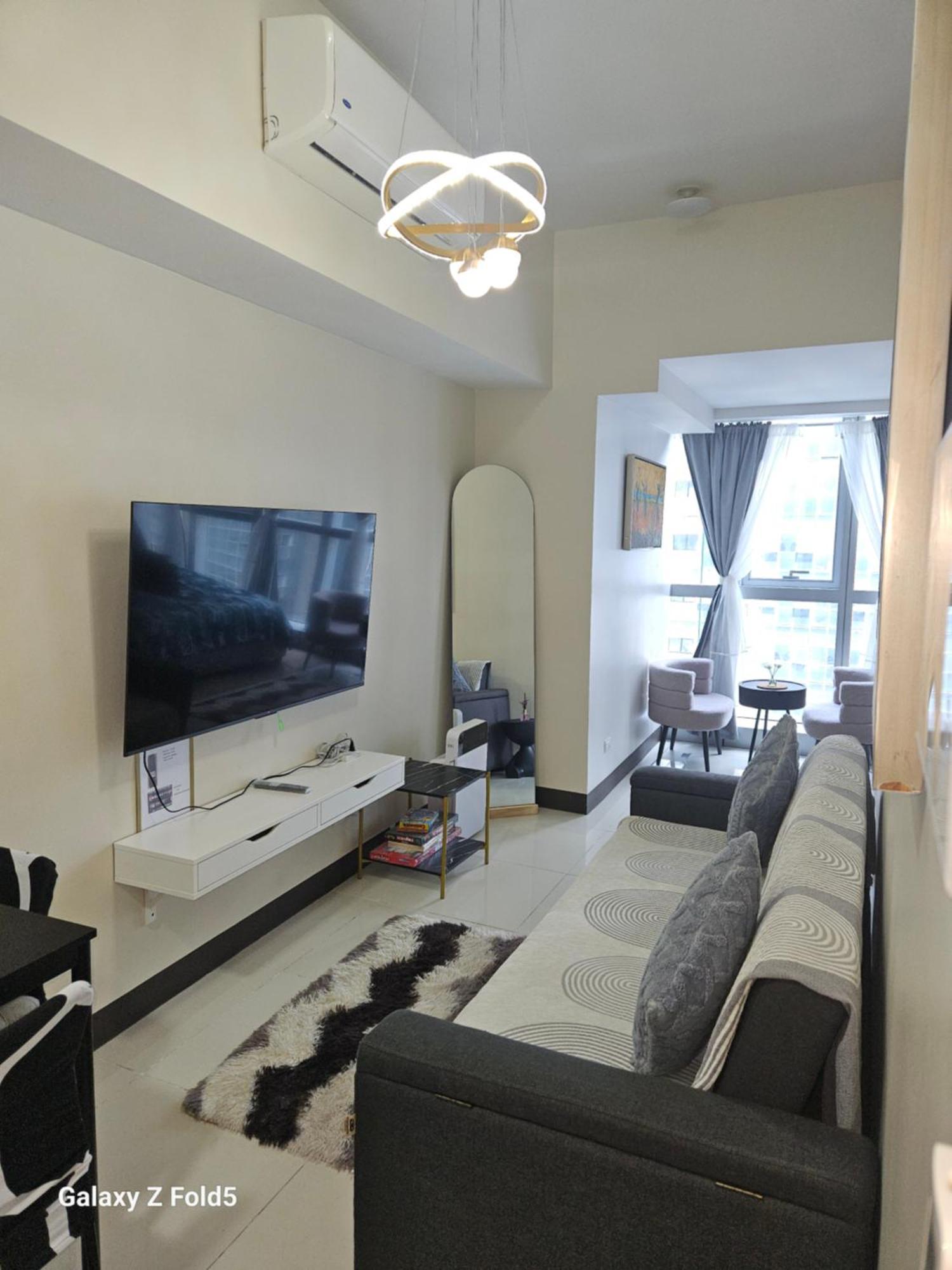 Aparthotel Bgc Opulent Heights Residences *