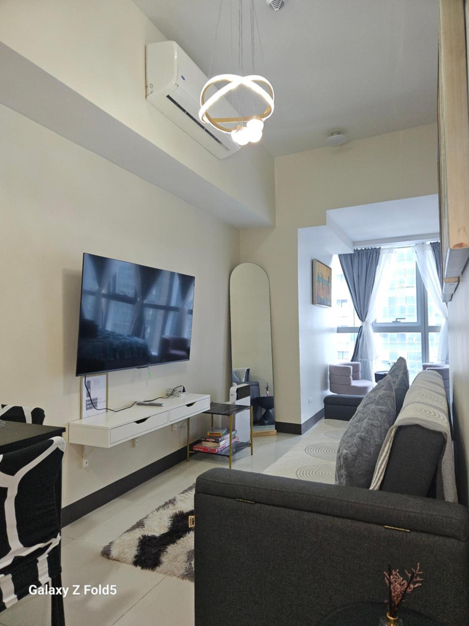 Bgc Opulent Heights Residences * Manila