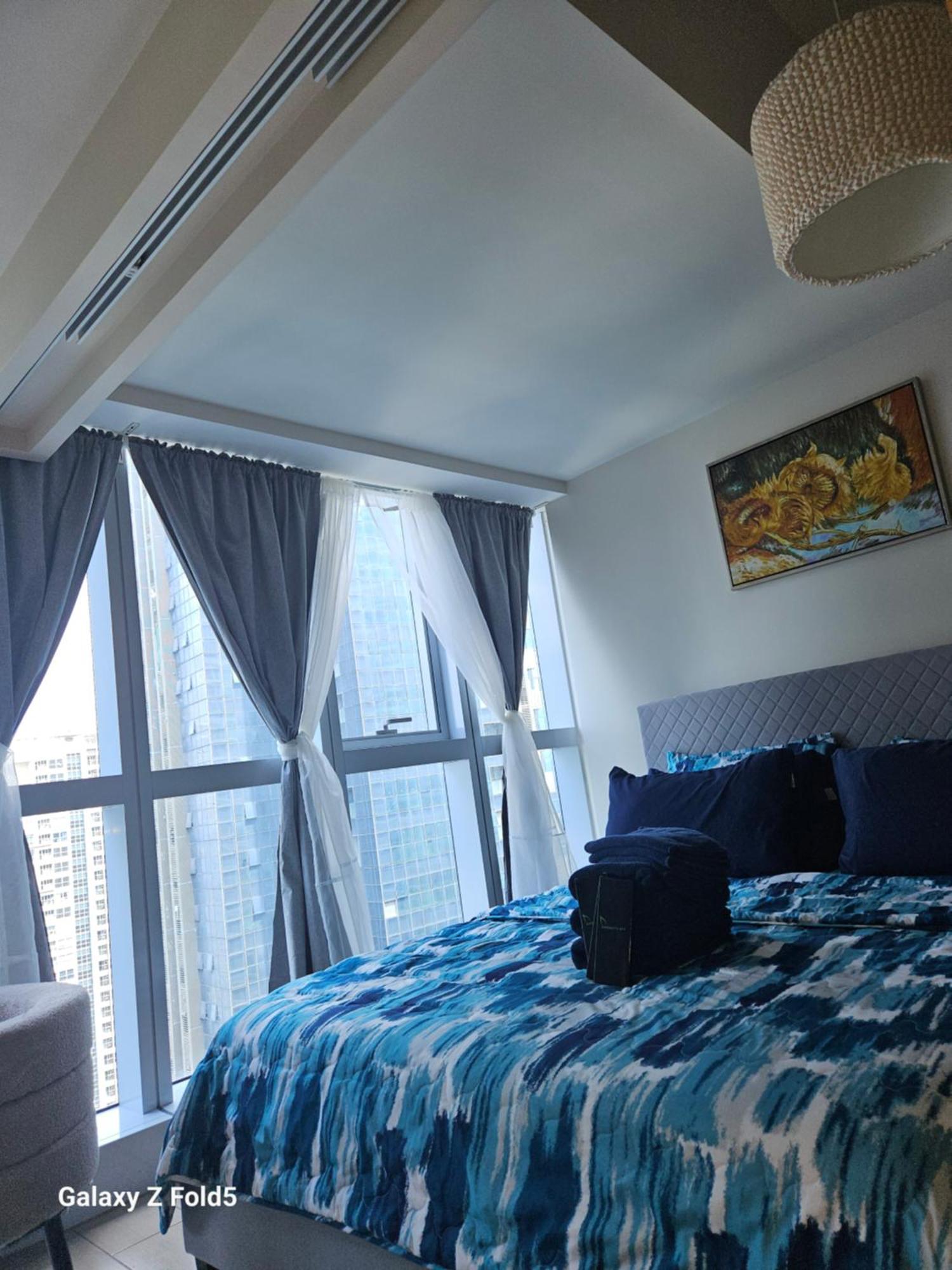 Aparthotel Bgc Opulent Heights Residences *