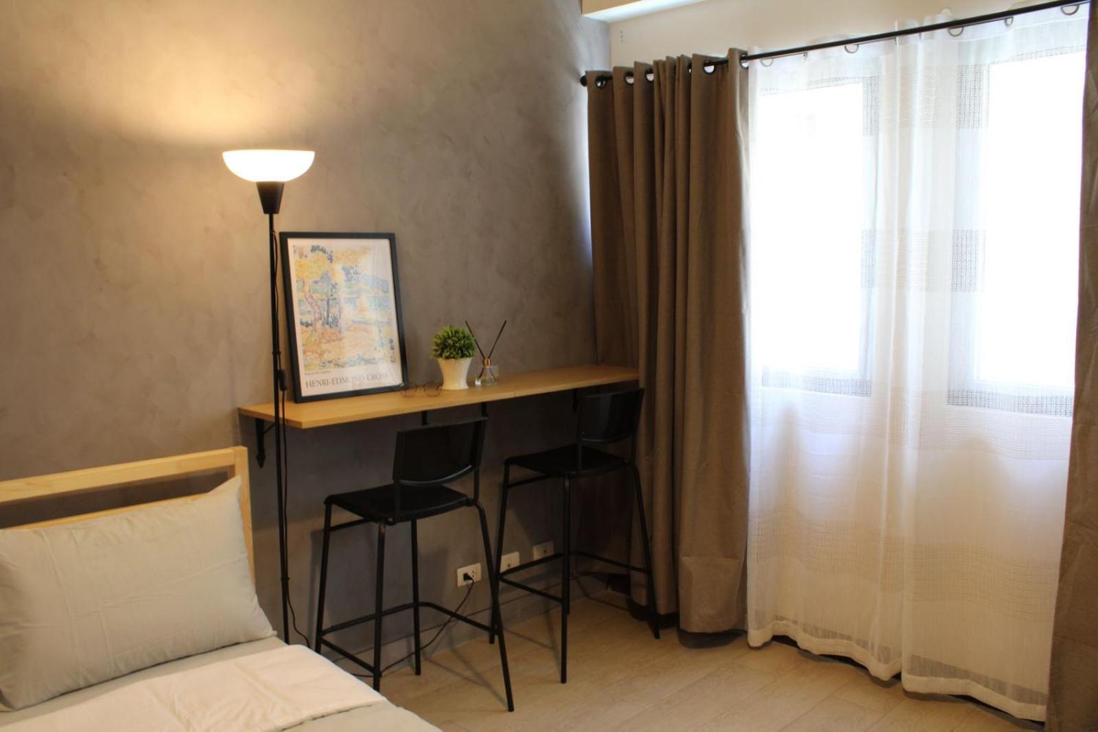 Apartment Cozy In Salcedo Makati