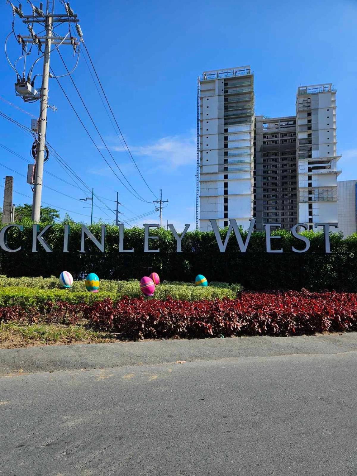 1 Bedroom Mckinley West Taguig Apartment Manila