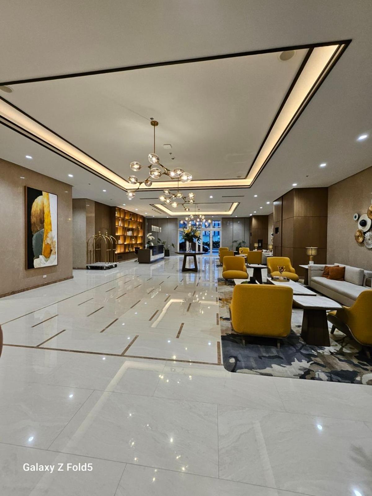 1 Bedroom Mckinley West Taguig Apartment Manila