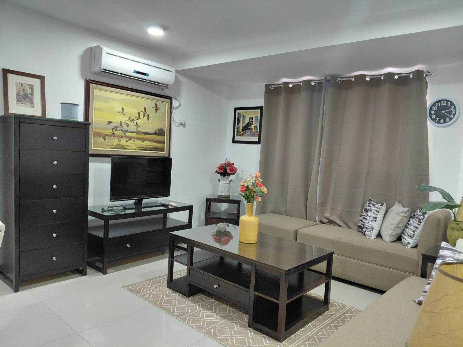 Hotel Apartosuites Greenbelt Makati 3*