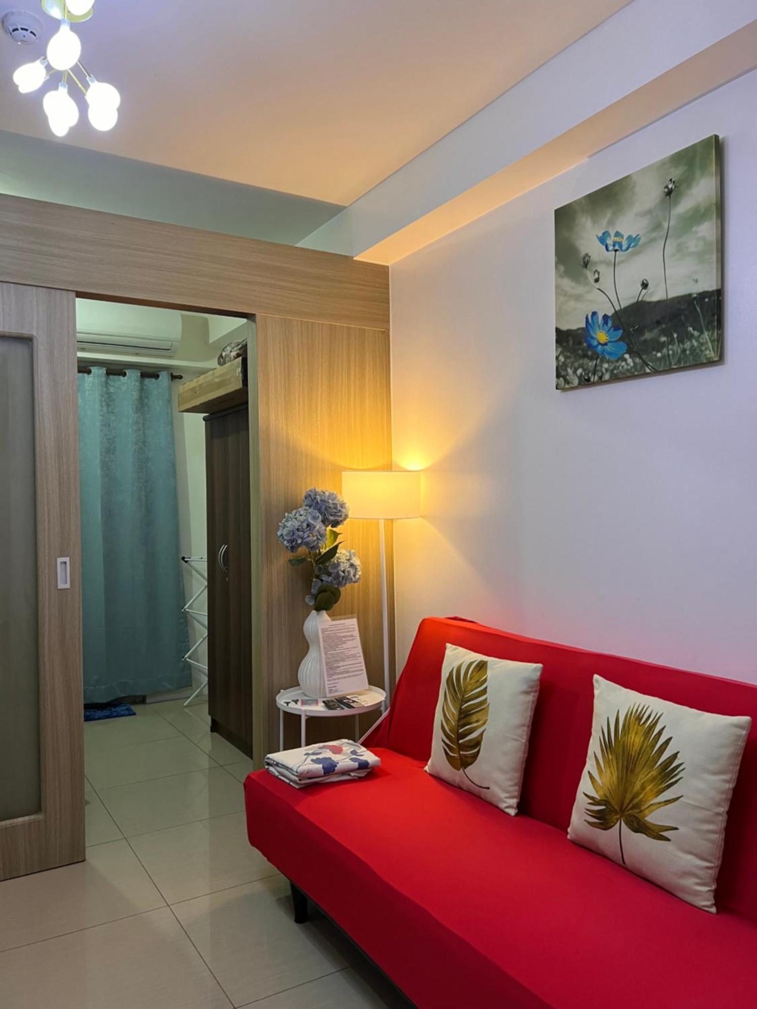 At Shore 1 Residences Moa Pasay Near Airport Aparthotel