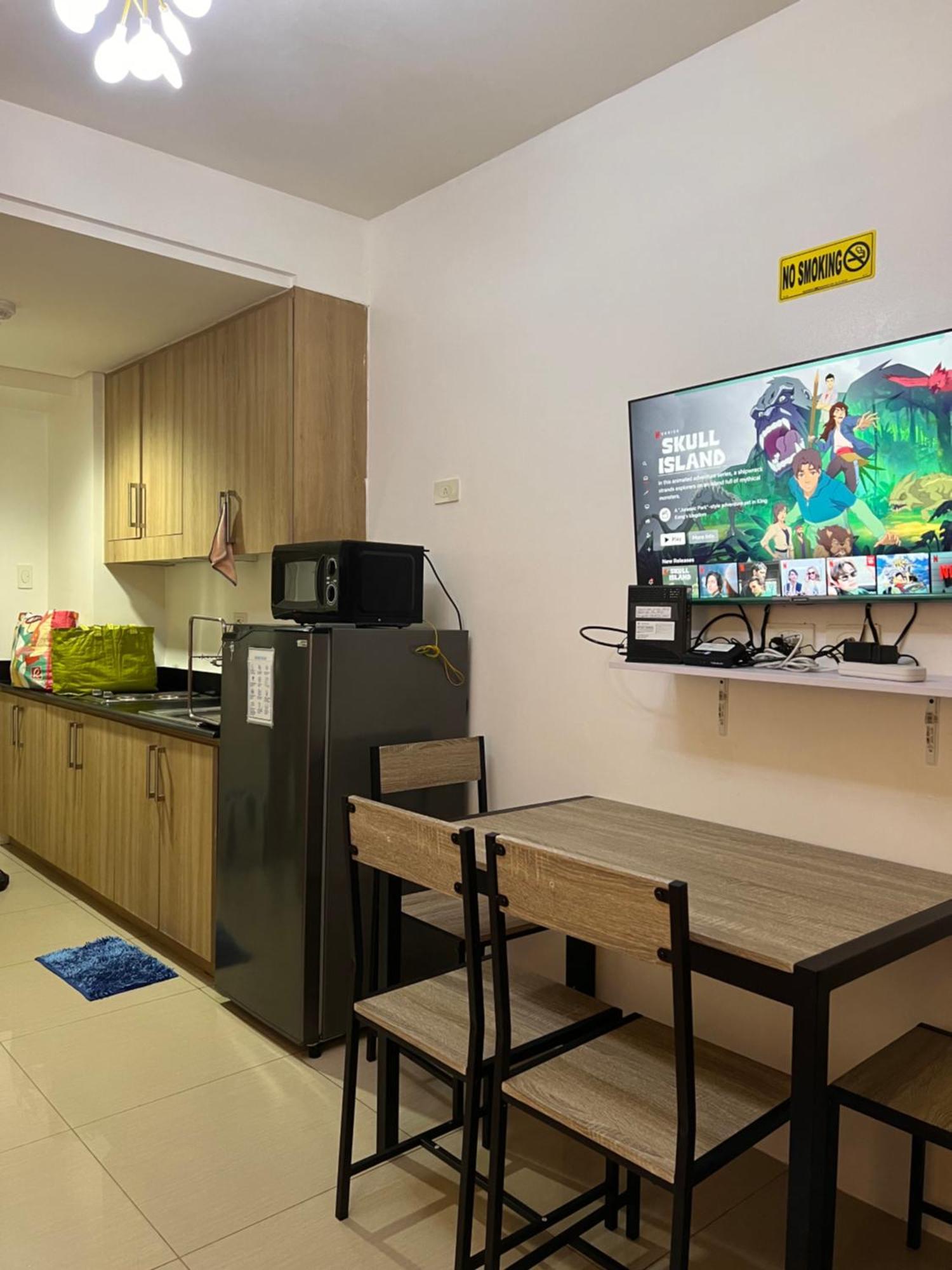 Aparthotel At Shore 1 Residences Moa Pasay Near Airport Manila