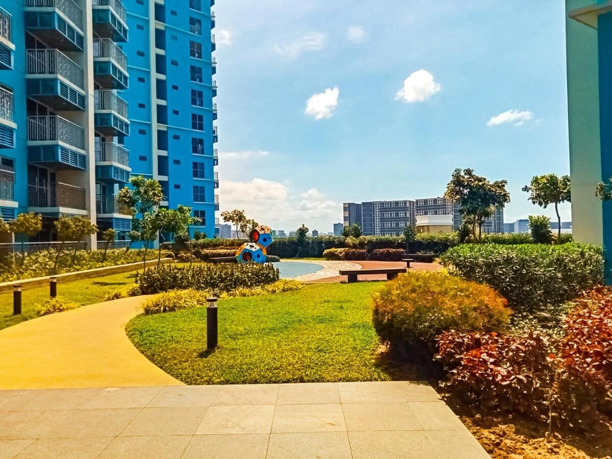 Apartment Luxury 3br Near Solaire, Airport Ii Infinity Pool