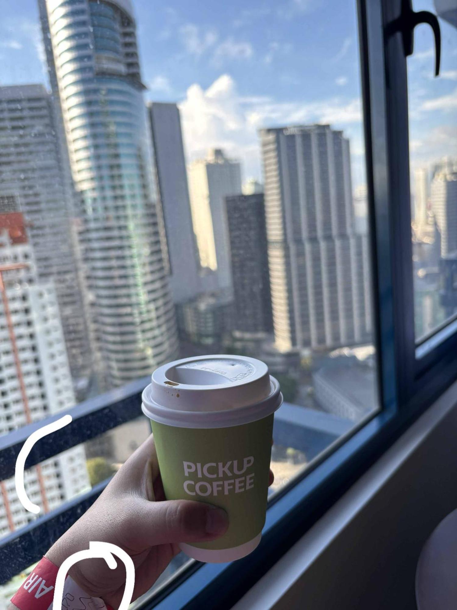 Aparthotel Skyline Blue Air Residences 1br Cityview By Tin & Aix