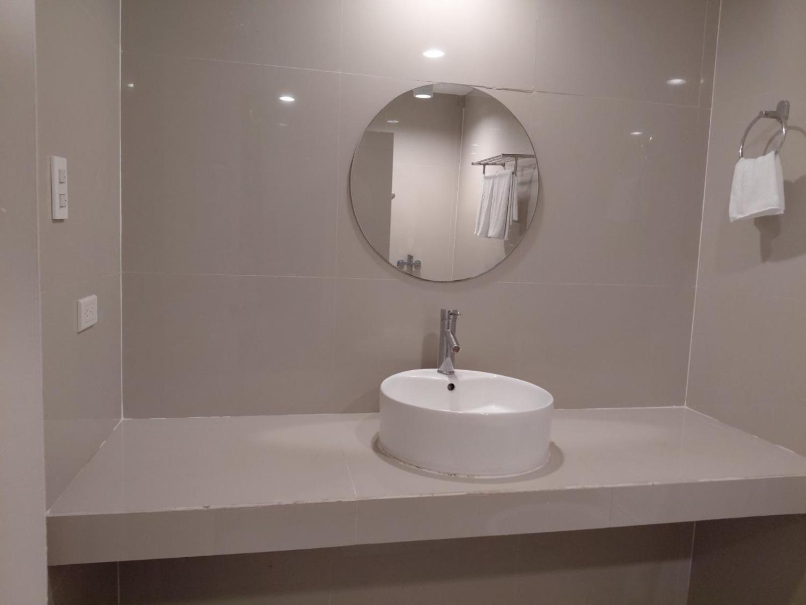 Apartosuites Greenbelt Makati Hotel Makati City