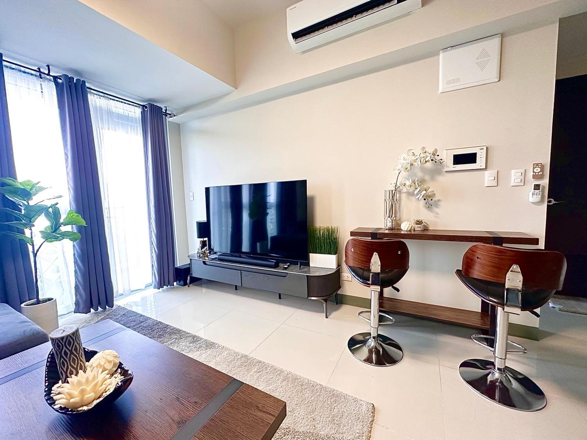 Spacious Modern With Amazing View Hotel *