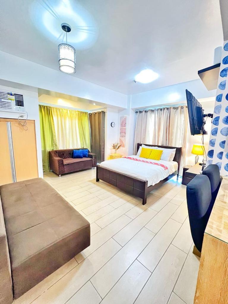 Apartment Nara Homes At Palm Tree In Front Of Naia Terminal 3