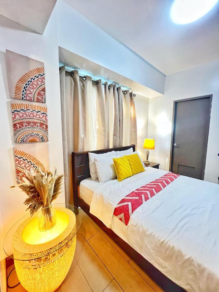 Nara Homes At Palm Tree In Front Of Naia Terminal 3 Apartment Manila