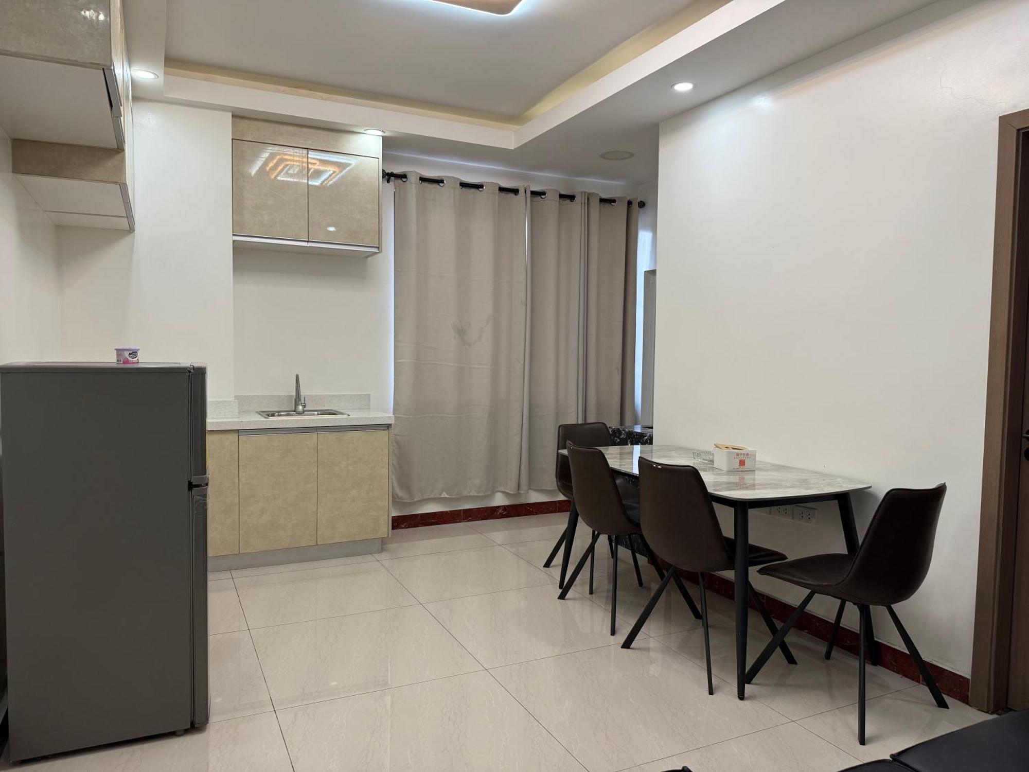 Jcal Building Next To Aiports Okada, Solaire Moa Apartment *