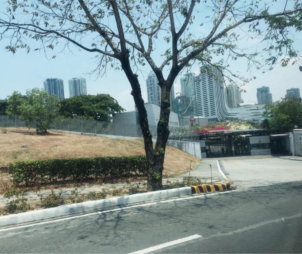 Bgc Mckinley Center Taguig