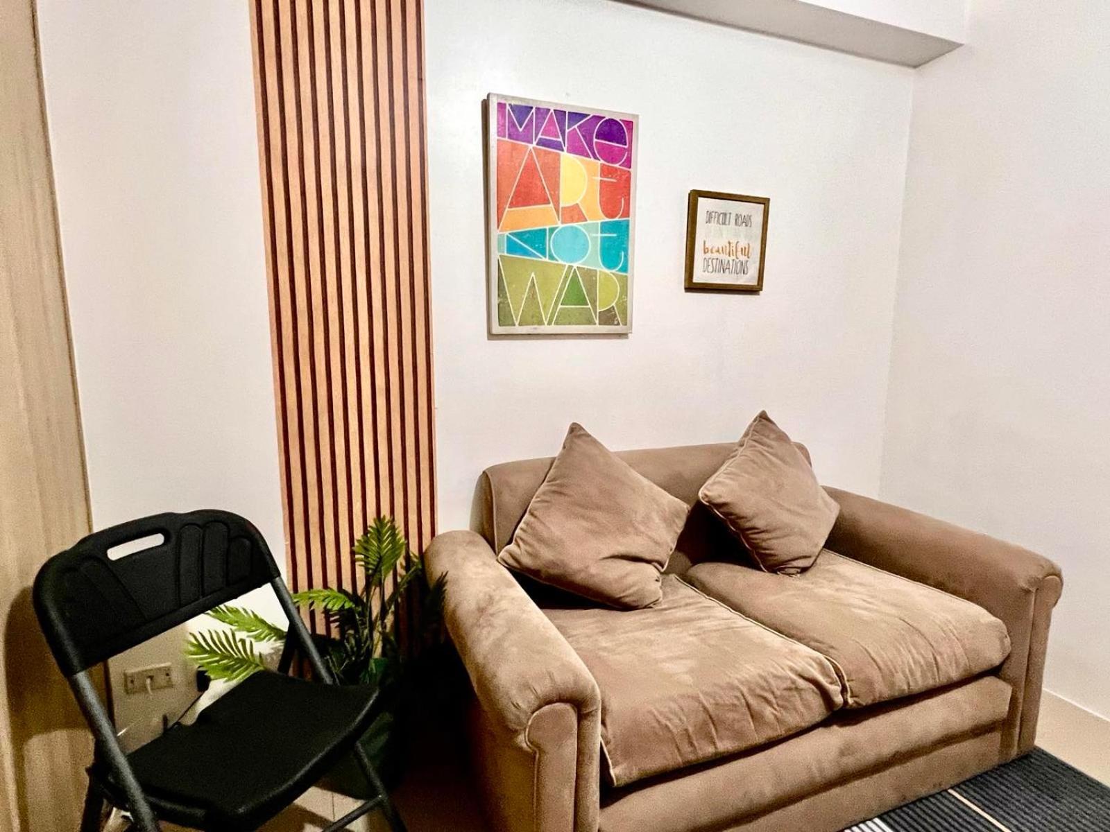Mall Of Shore - Perfect Location Apartment Manila