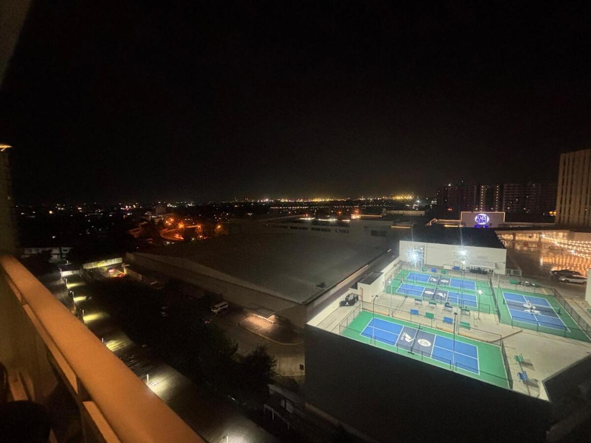1br Condotel In Azure Urban Near Naia #tro1 Aparthotel Paranaque City