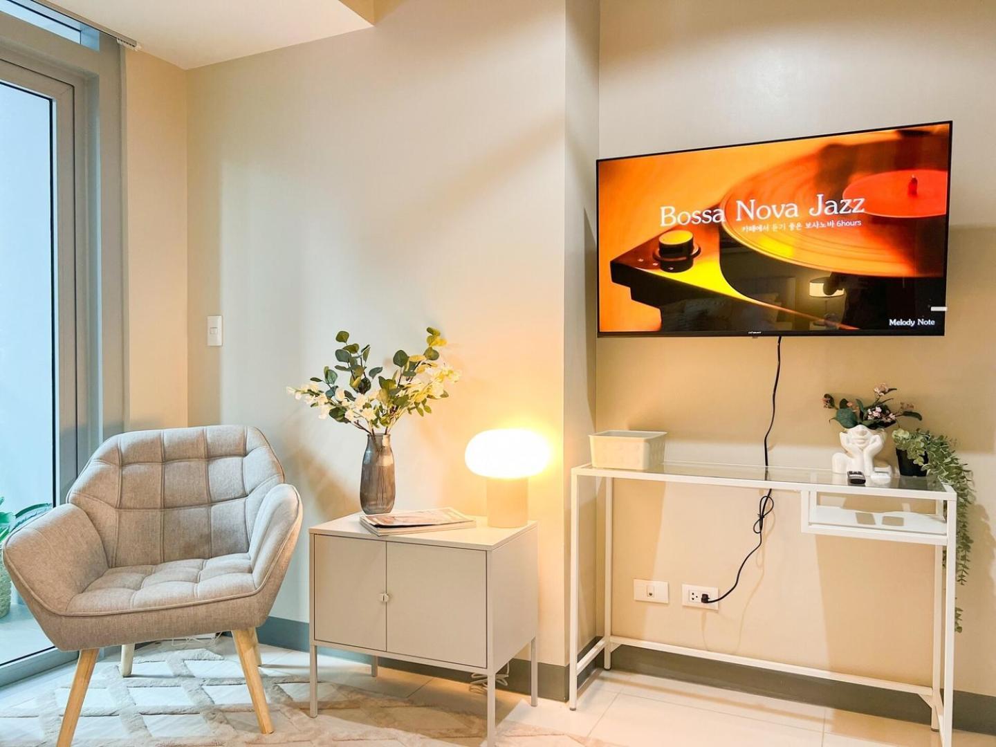 Prime 1br In The Heart Of Bgc #upt12j * Manila