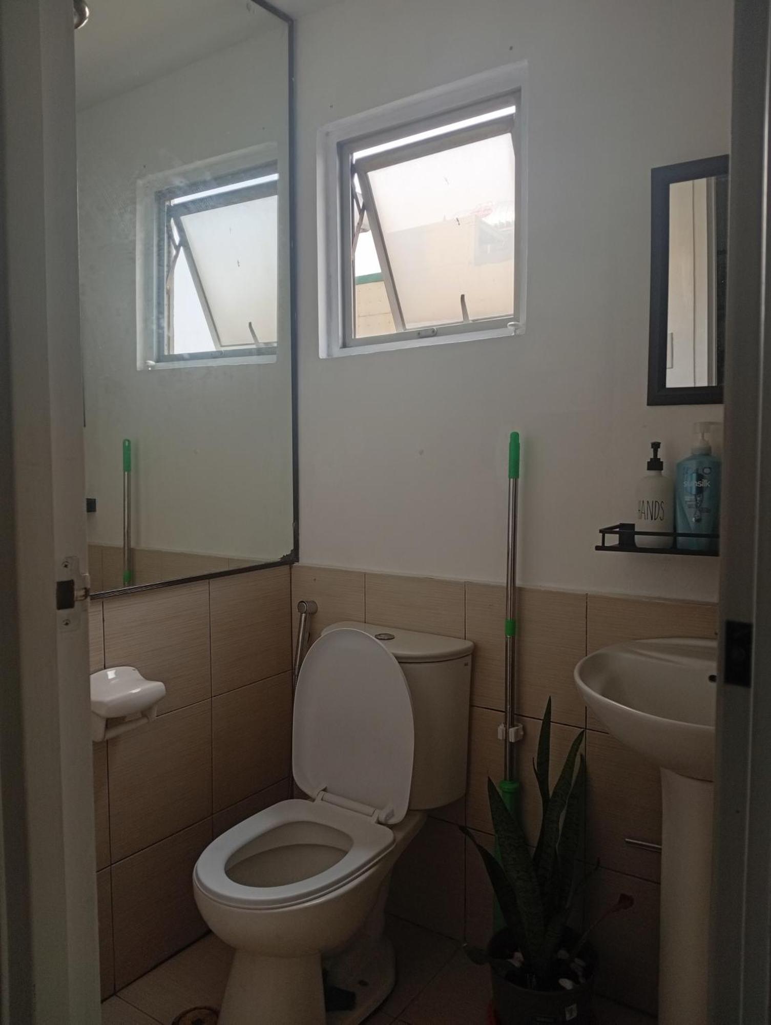 Nikki's Cozy Makati Manila