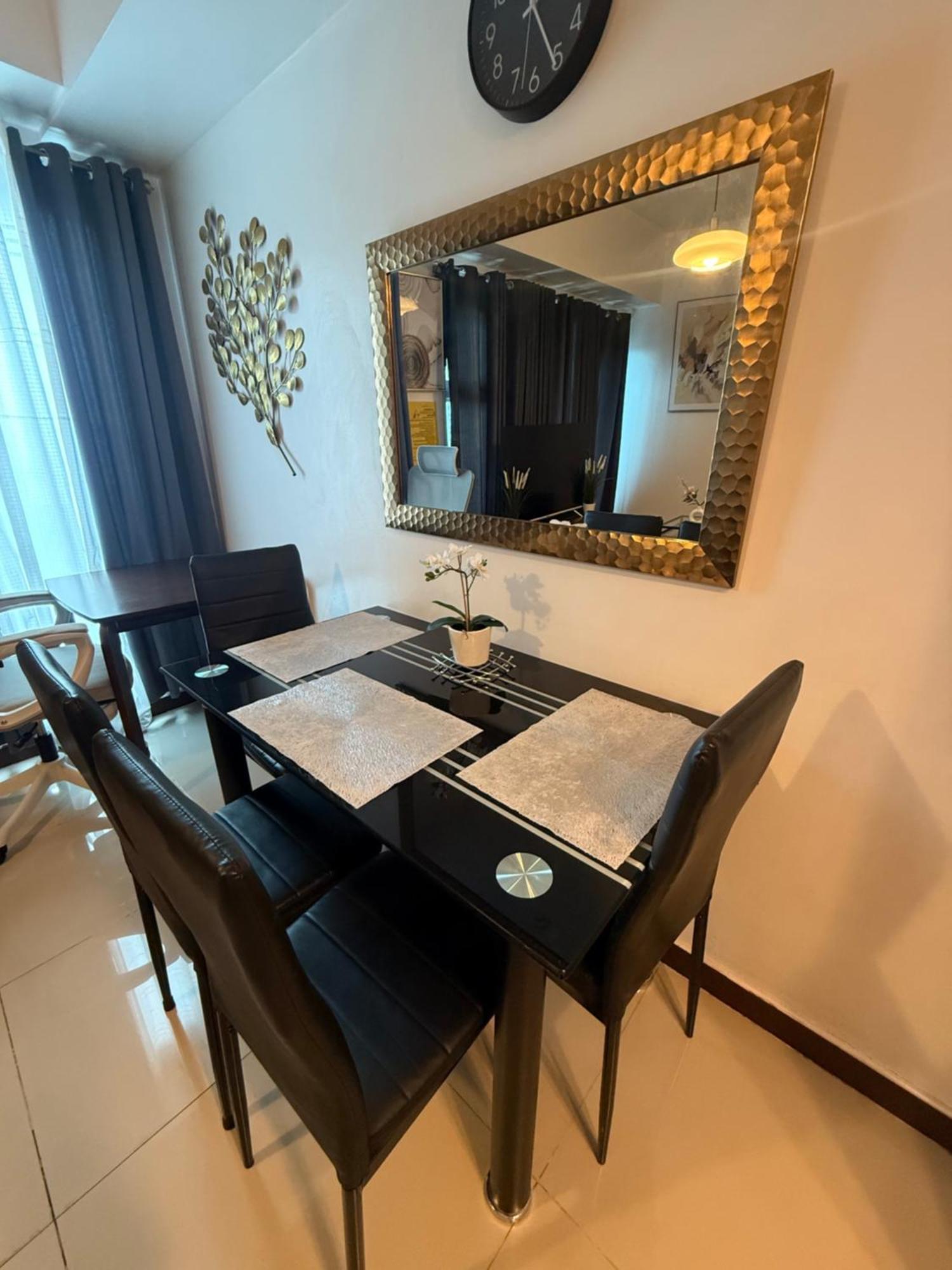 Aparthotel Cozy Place In 8 Adriatico Ermita Near Us Embassy, Slmec