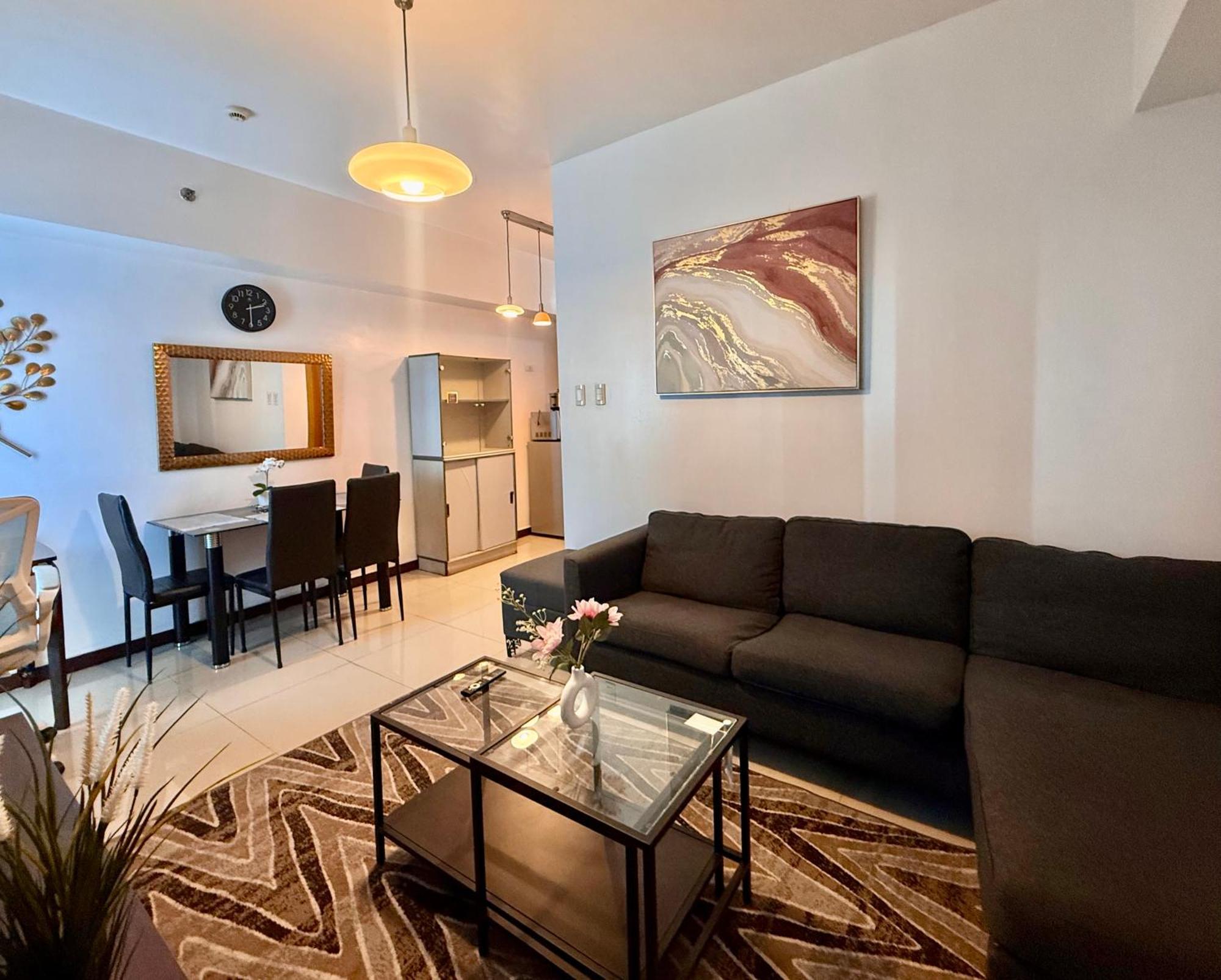 Cozy Place In 8 Adriatico Ermita Near Us Embassy, Slmec * Manila