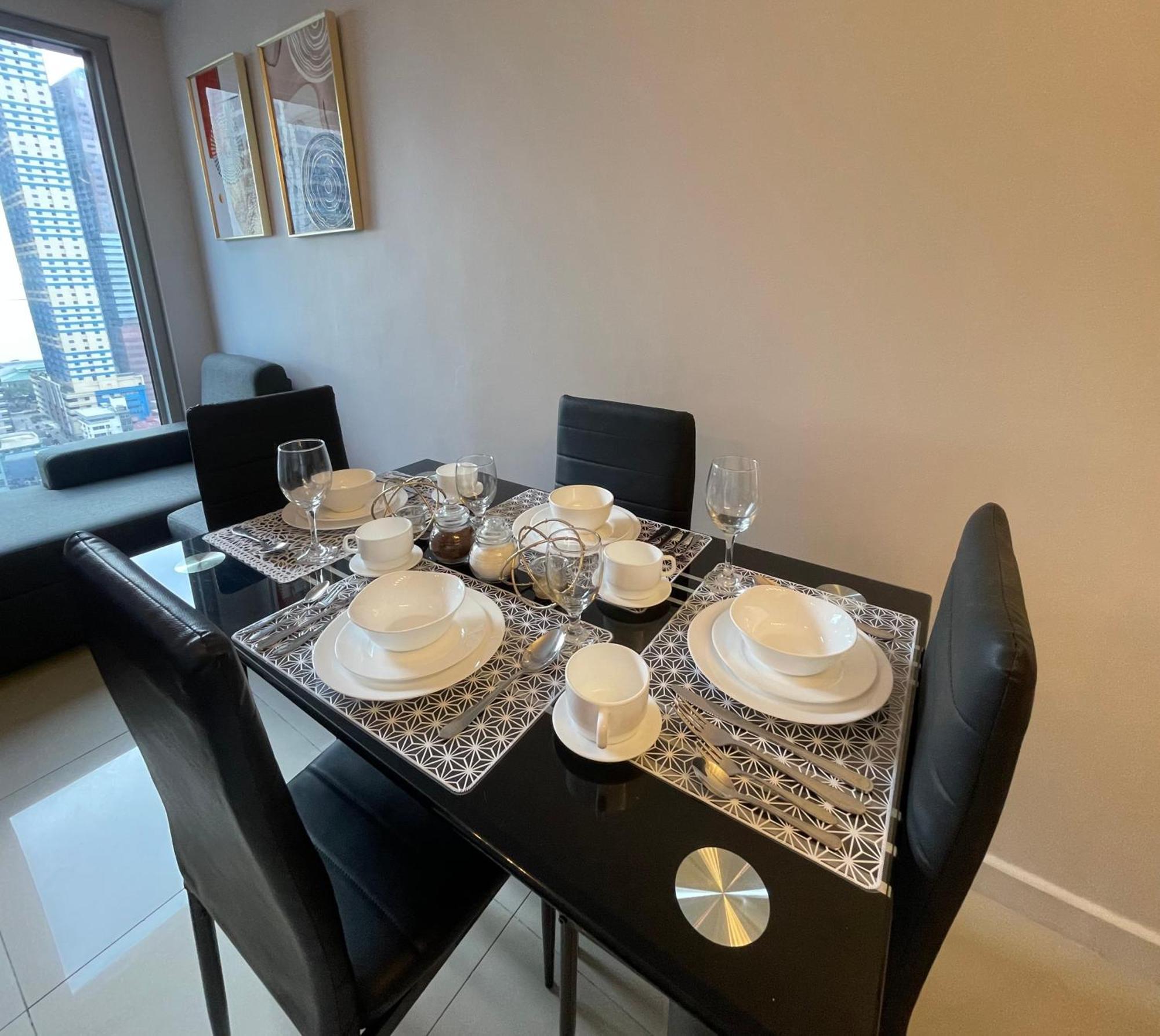 Aparthotel Cozy Place In 8 Adriatico Ermita Near Us Embassy, Slmec *