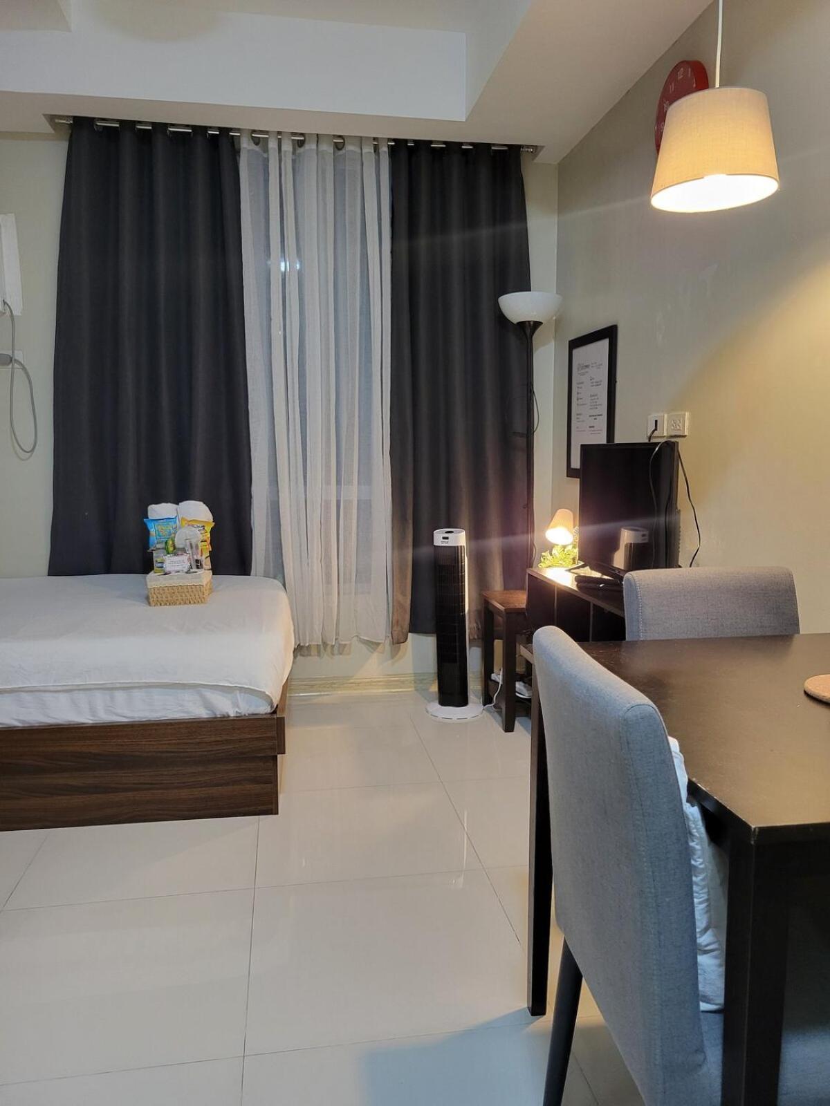 Apartment Cozy Near Bgc And Ortigas With Free Gym & Pool Manila