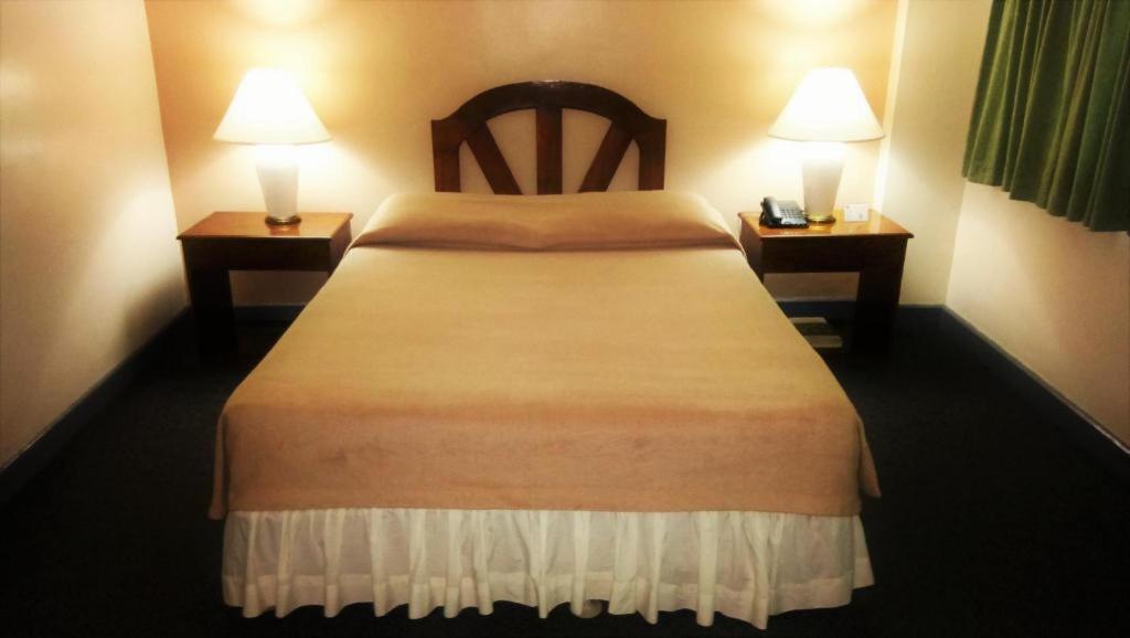 Adriatico Arms Hotel Manila