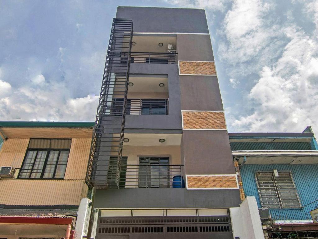 Oyo 766 Ichehan Manila